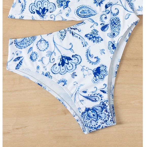 Boho Floral Tropical Print One Shoulder Beach Bikini - Picture 4 of 4